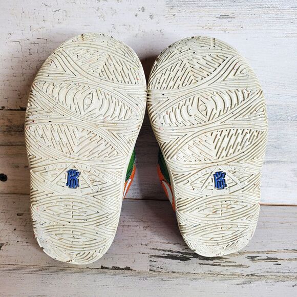 Nike Kyrie 5 SpongeBob SquarePants 'Pineapple House' (CN4490-800) Toddler Sz 7C - Picture 10 of 11